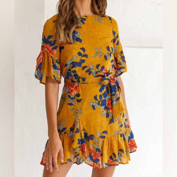 Selfie Leslie bohemian tie waist shift dress - Picture 1 of 4